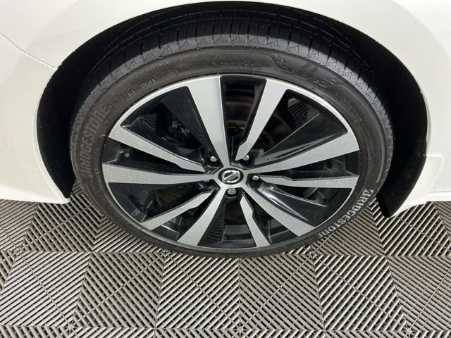 Used 2021 Nissan Altima 2.5 Platinum AWD/4WD image 31