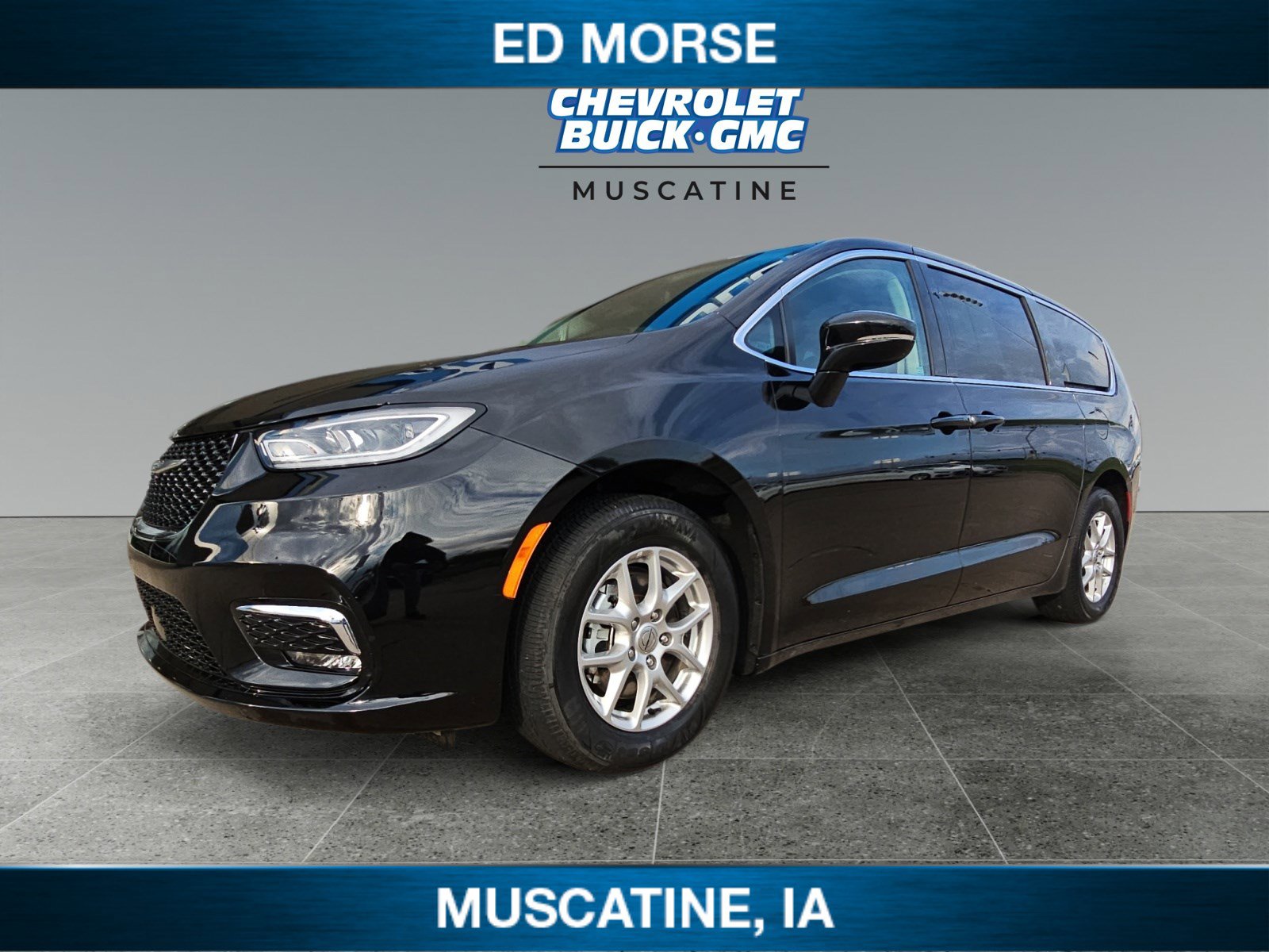 Used 2024 Chrysler Pacifica Touring-L