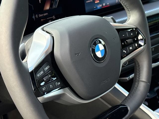 Used 2025 BMW 330i xDrive Sedan AWD/4WD image 29