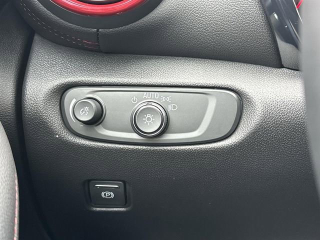 Certified 2023 Chevrolet Blazer RS w/ Enhanced Convenience Package image 15