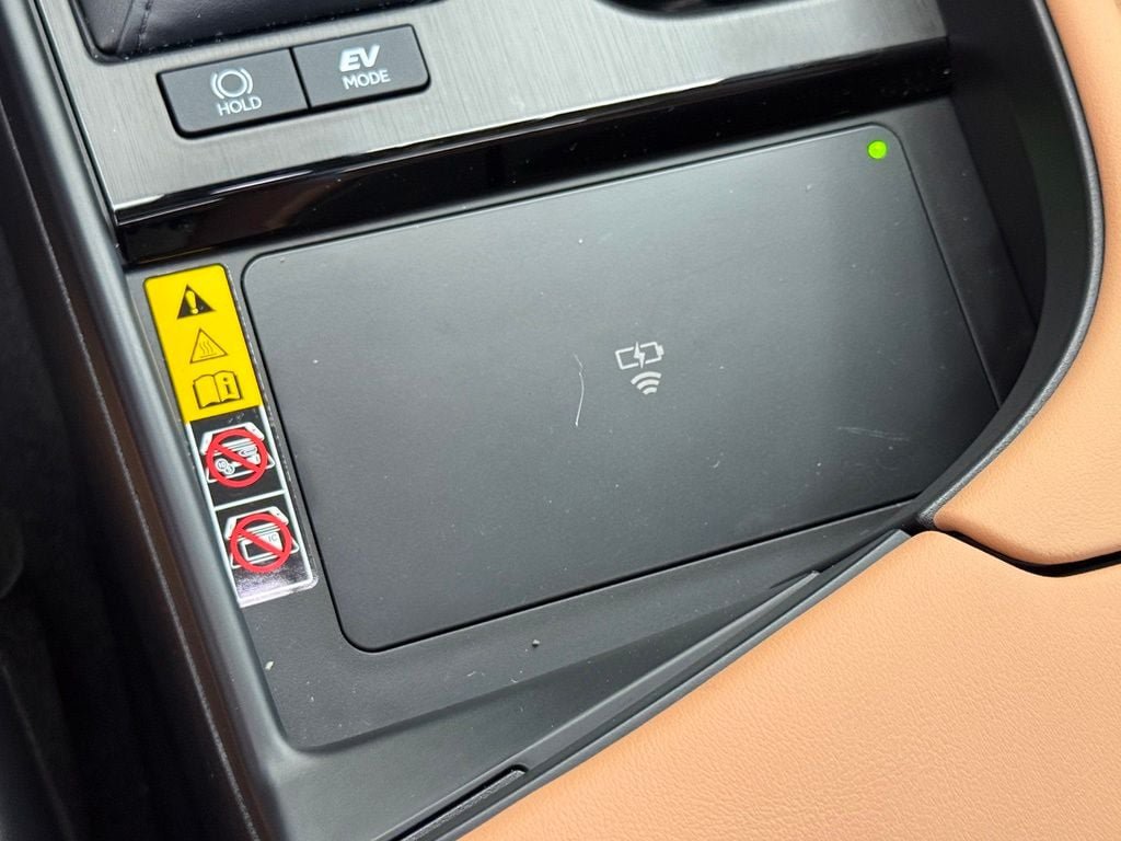 Certified 2025 Lexus ES 300h F Sport w/ Accessory Package (Z1) FWD image 22