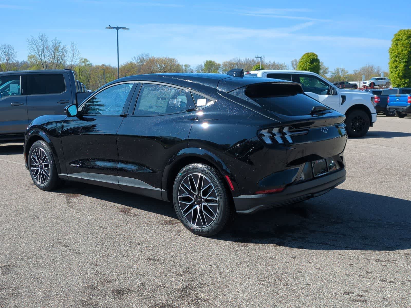 New 2026 Ford Mustang Mach-E Premium w/ Technology Package AWD/4WD image 6