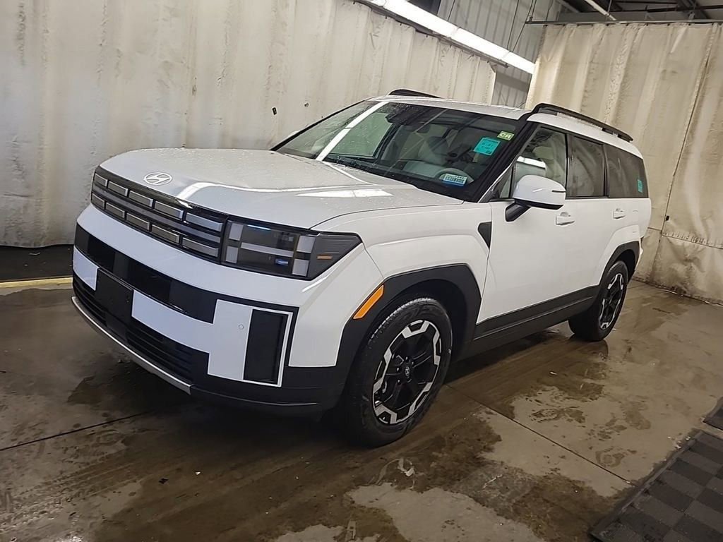 Used 2026 Hyundai Santa Fe SEL image 2