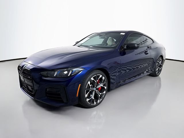 Used 2025 BMW 440i xDrive Coupe w/ Premium Package AWD/4WD image 3