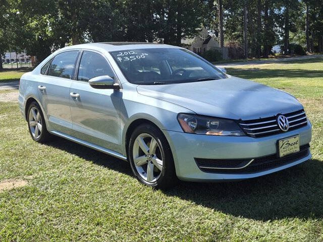 Used 2012 Volkswagen Passat 2.5 SE FWD image 1