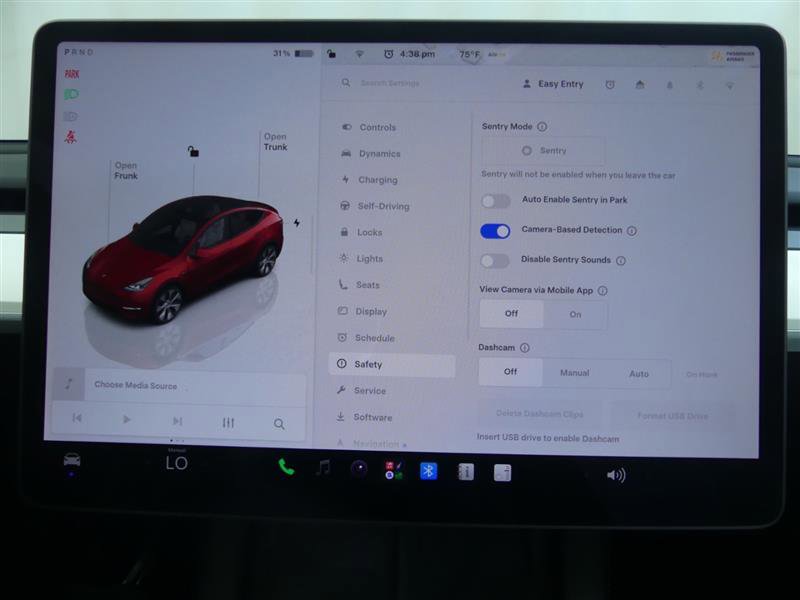 Used 2023 Tesla Model Y Long Range AWD/4WD image 14