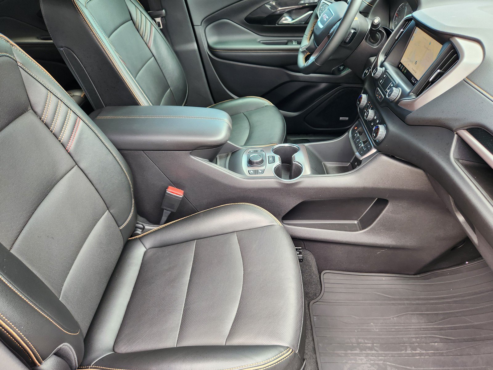 Used 2024 GMC Terrain AT4 w/ Infotainment Package II AWD/4WD image 12
