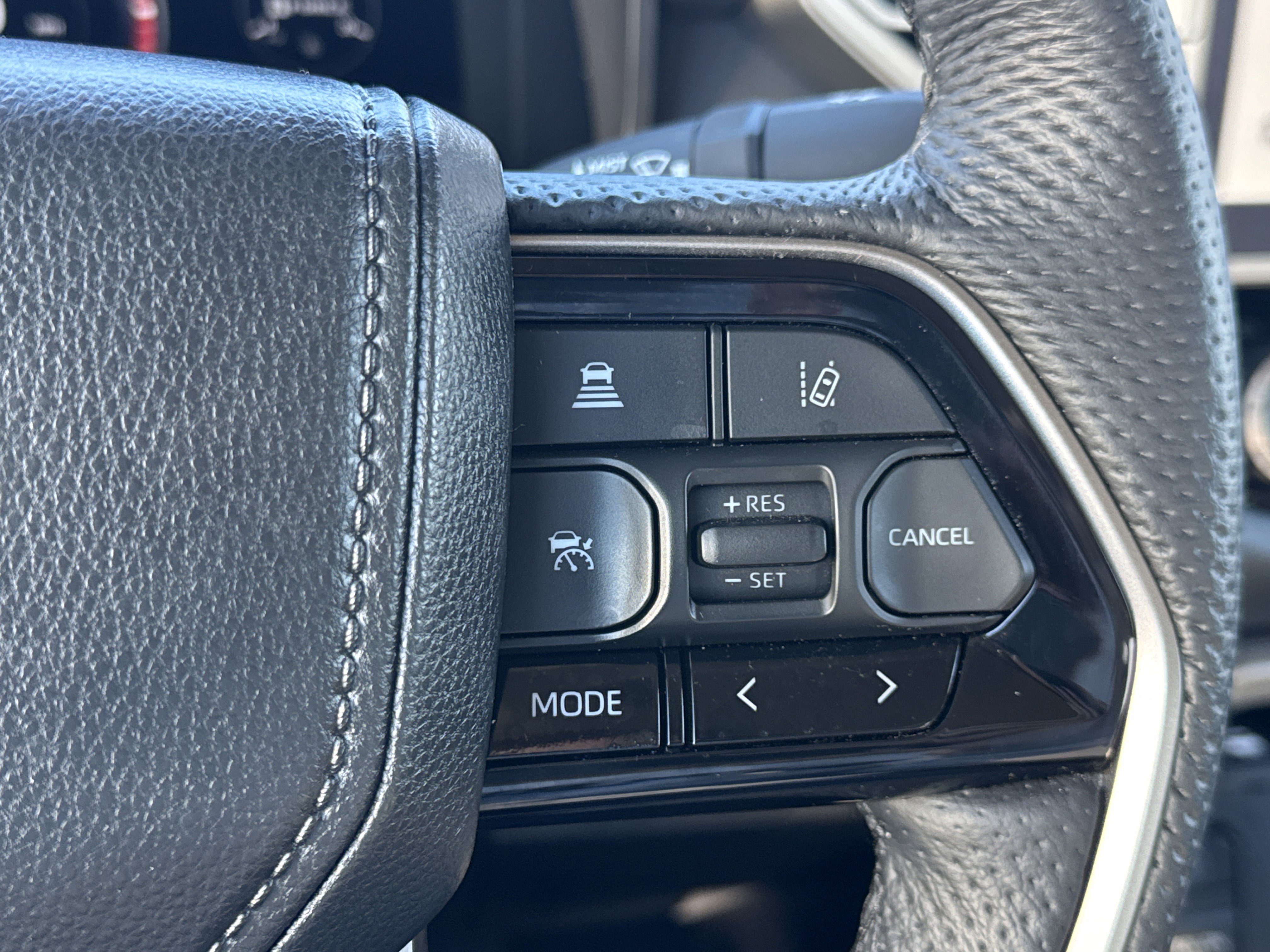 Used 2024 Toyota Tundra Limited image 18