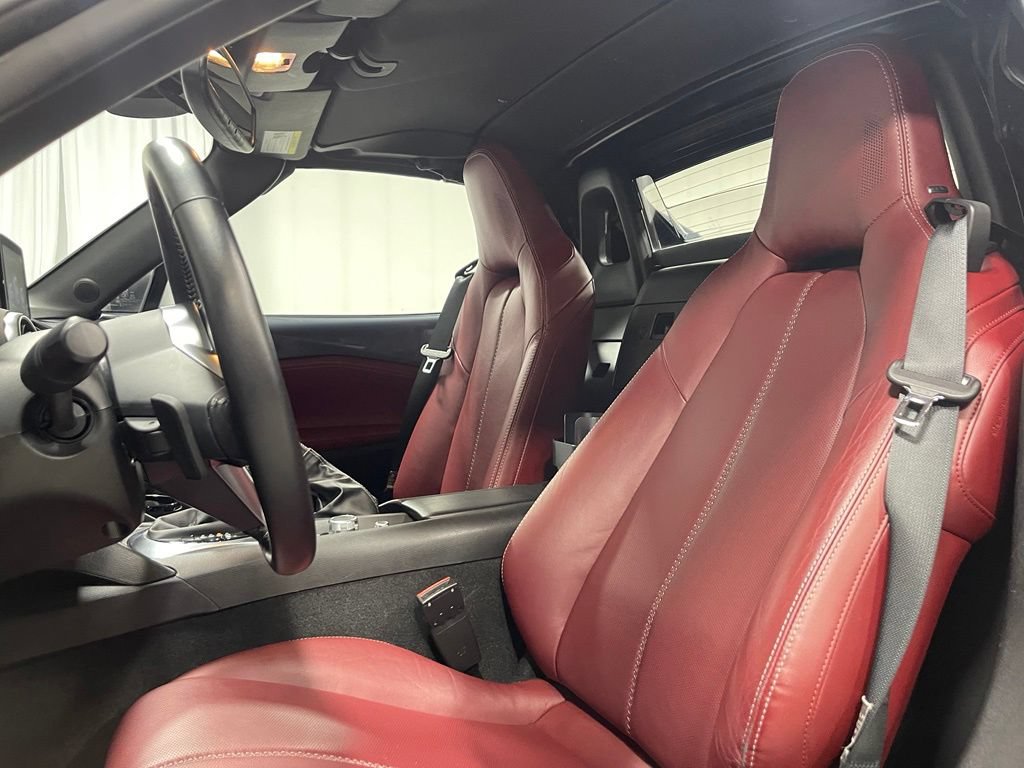 Used 2020 MAZDA MX-5 Miata RF Grand Touring RWD image 21