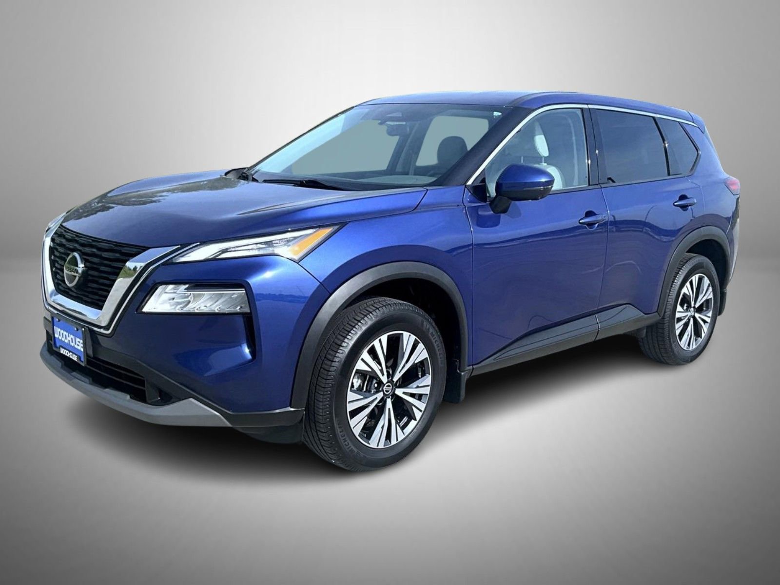 Used 2021 Nissan Rogue SV image 1