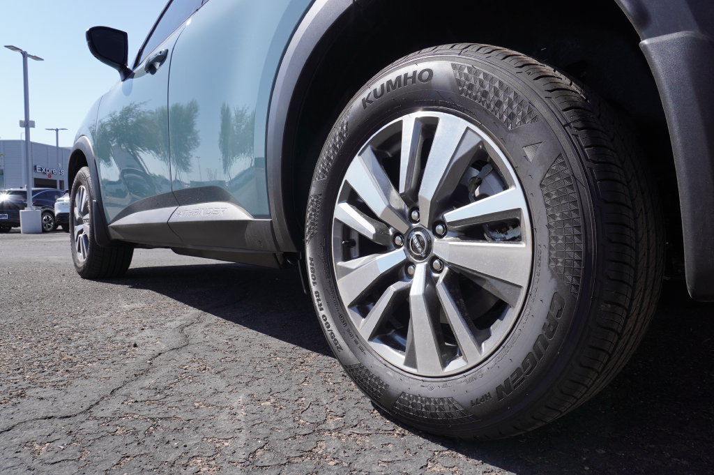 New 2026 Nissan Pathfinder SL FWD image 6