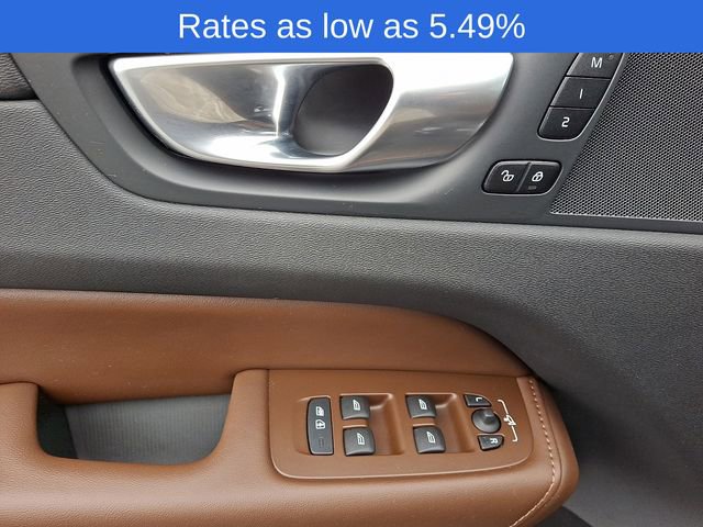 Certified 2024 Volvo XC60 B5 Plus w/ Climate Package image 15