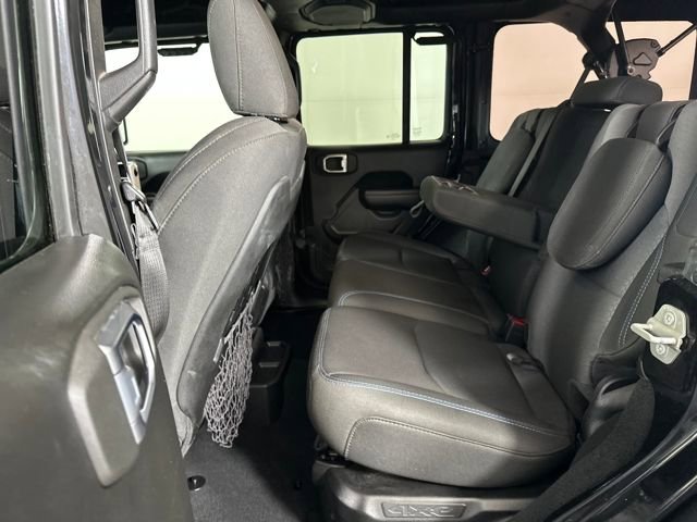 Used 2022 Jeep Wrangler Unlimited Rubicon 4xe image 25
