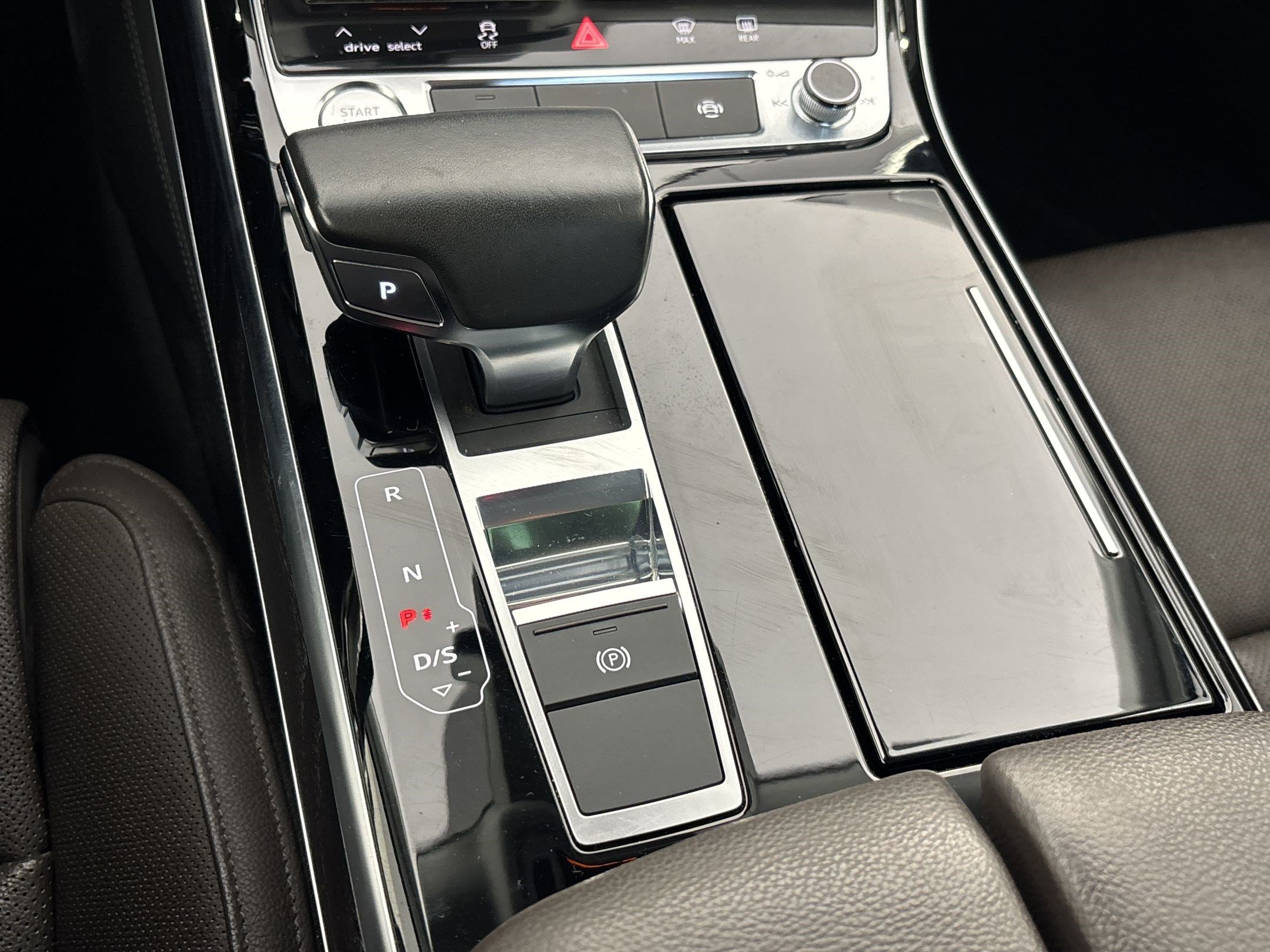 Used 2019 Audi A8 L 3.0T w/ Executive Package AWD/4WD image 16