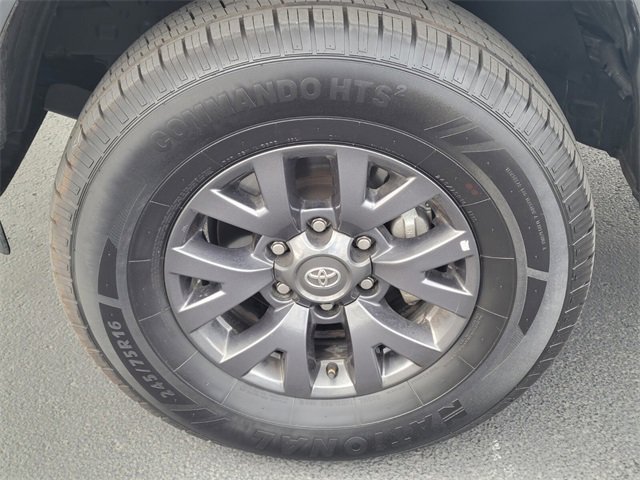 Used 2023 Toyota Tacoma SR5 image 9