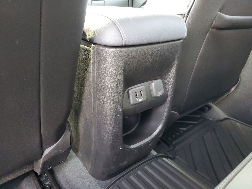 Used 2019 Chevrolet Colorado Z71 image 28
