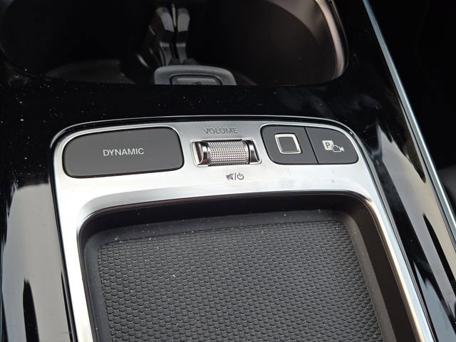 New 2026 Mercedes-Benz GLB 250 4MATIC image 16