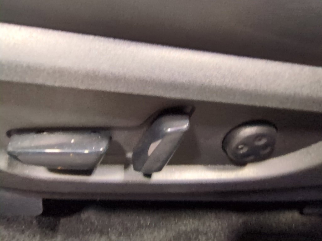 Used 2023 INFINITI QX50 Luxe image 10