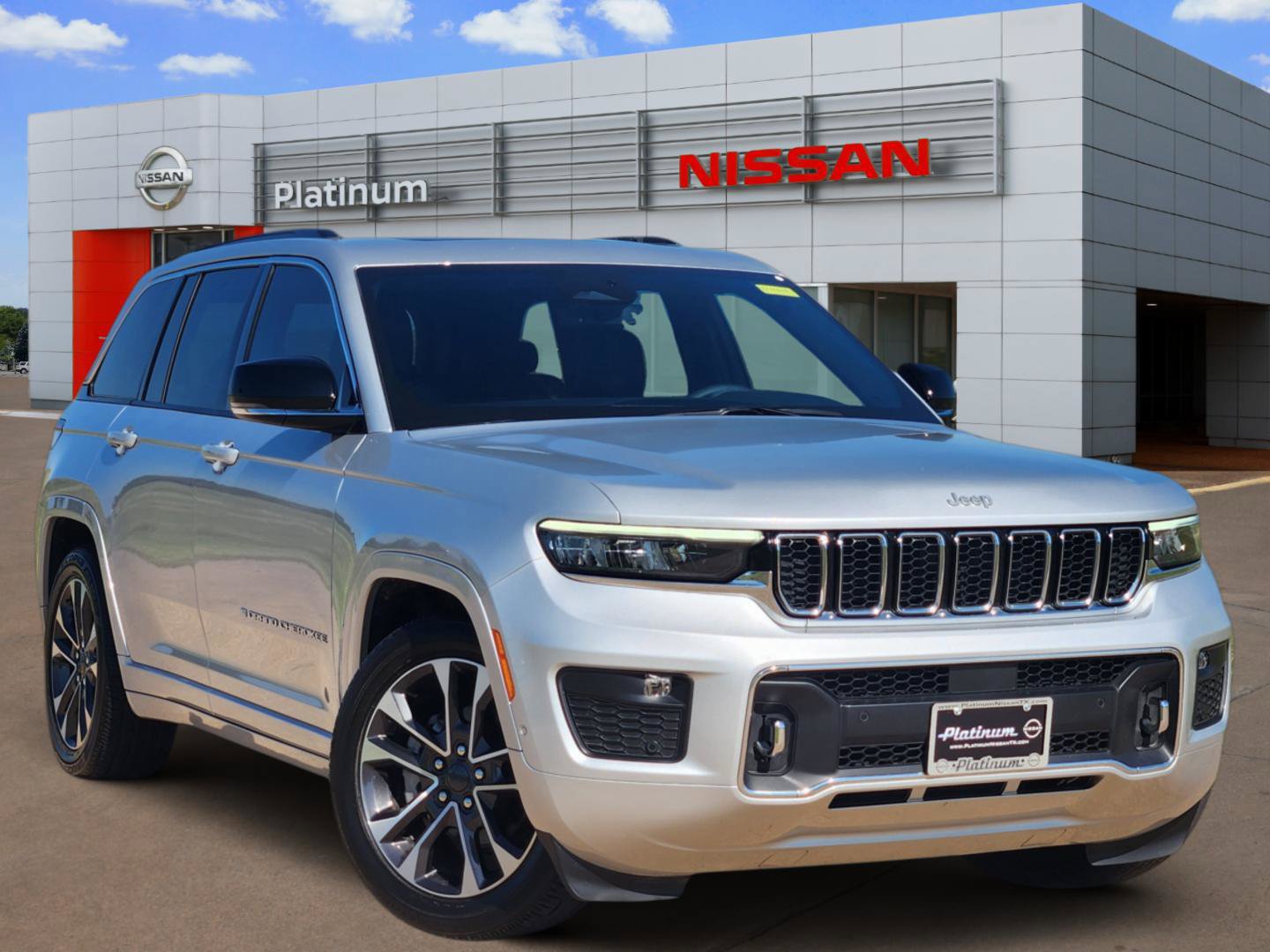 Used 2024 Jeep Grand Cherokee Overland AWD/4WD 360° Tour