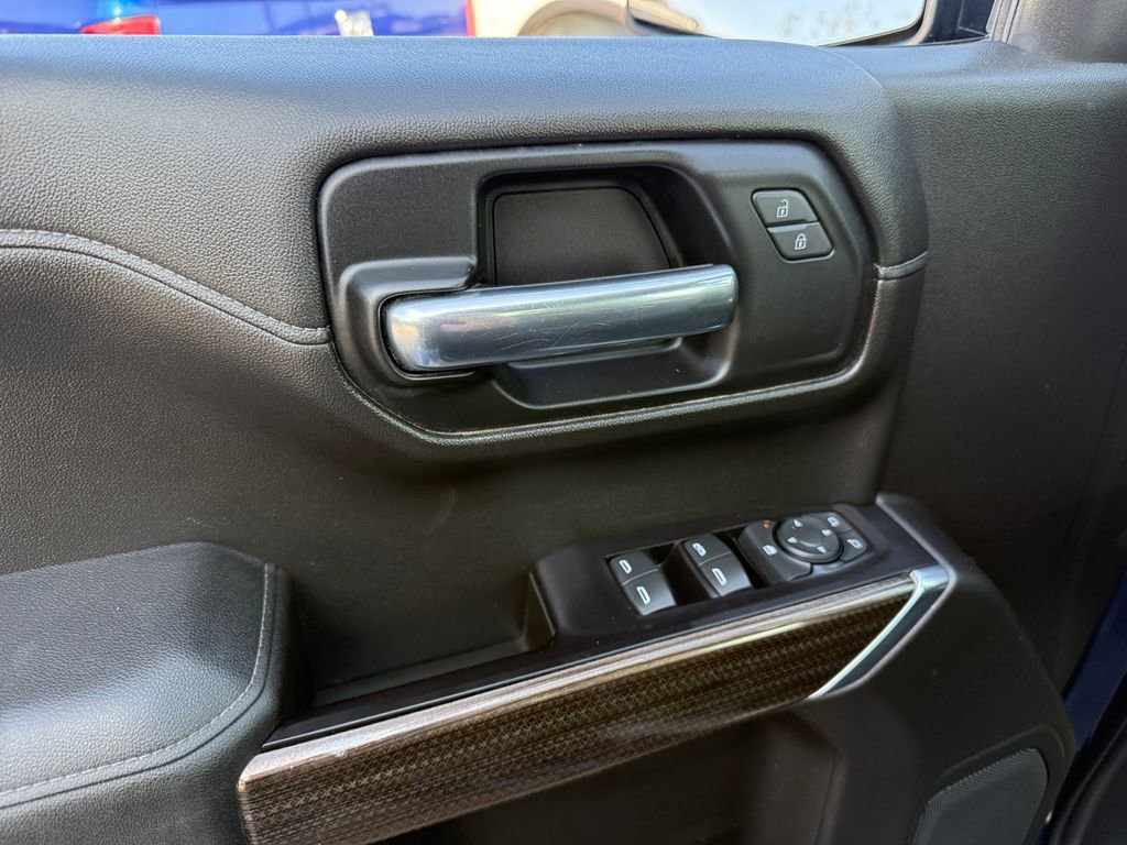 Used 2019 Chevrolet Silverado 1500 RST w/ All-Star Edition image 18