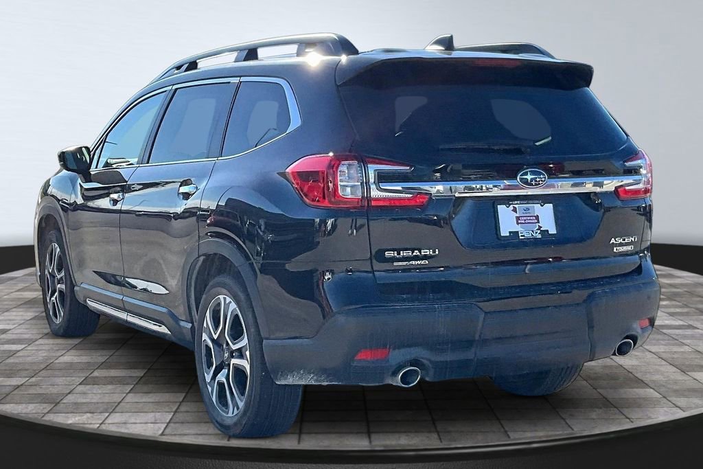 Used 2025 Subaru Ascent Touring w/ Popular Package #2 AWD/4WD image 4