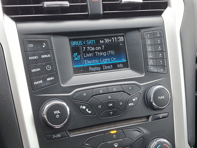 Used 2014 Ford Fusion SE w/ Equipment Group 201A image 17