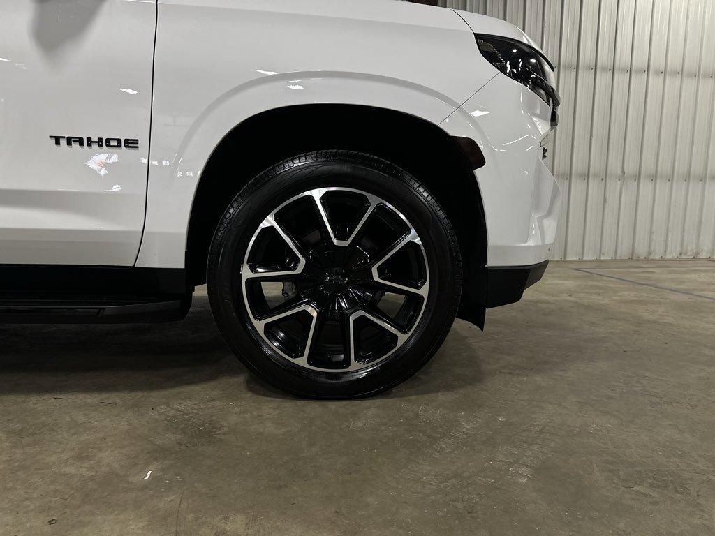 Used 2022 Chevrolet Tahoe RST w/ Luxury Package image 18