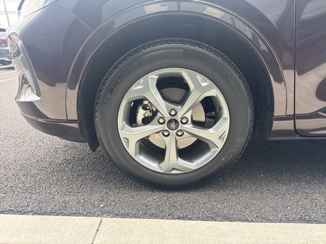 Used 2023 Ford Escape ST-Line w/ Tech Pack #1 AWD/4WD image 7