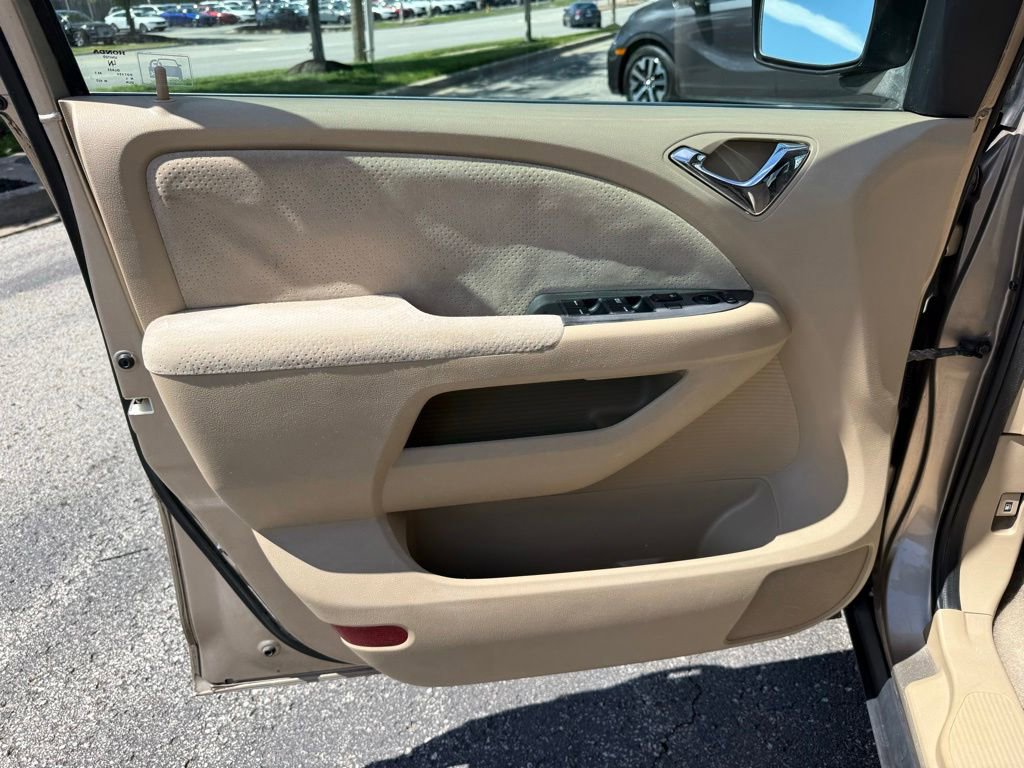 Used 2007 Honda Odyssey LX image 16