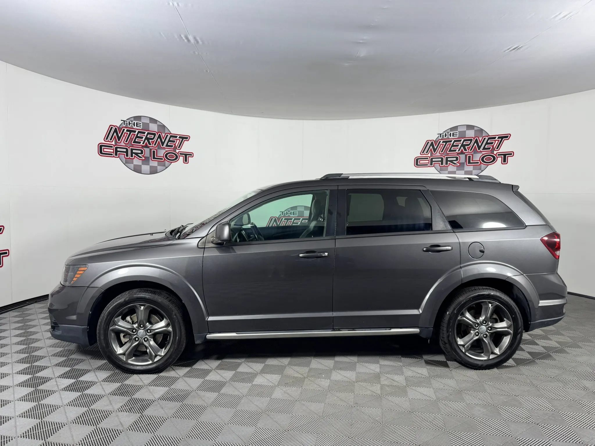Used 2015 Dodge Journey Crossroad w/ Flexible Seating Group AWD/4WD image 4