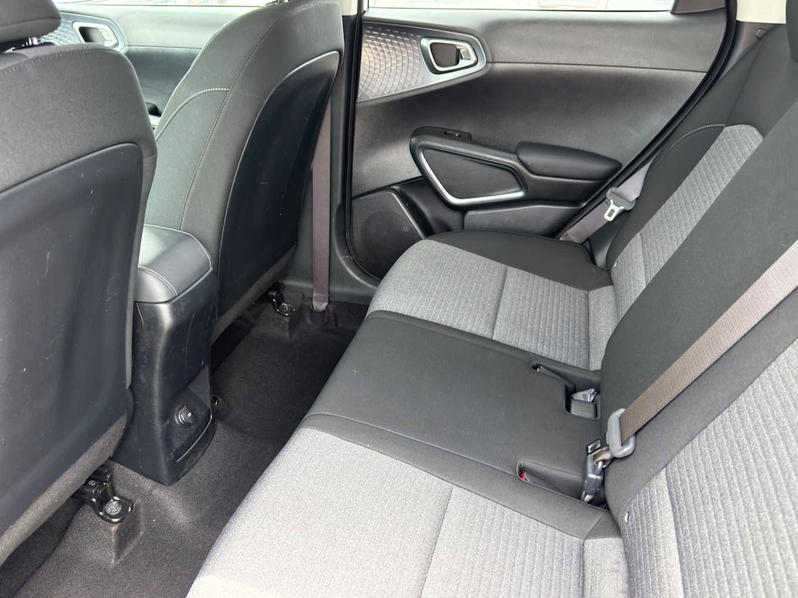 Used 2022 Kia Soul S FWD image 33