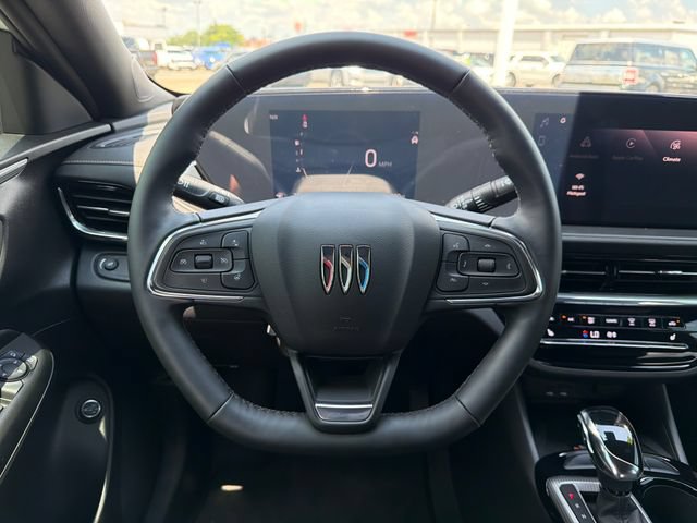 Used 2025 Buick Envista Sport Touring FWD image 10