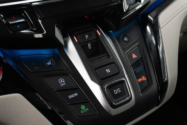 Certified 2025 Honda Odyssey Touring image 29