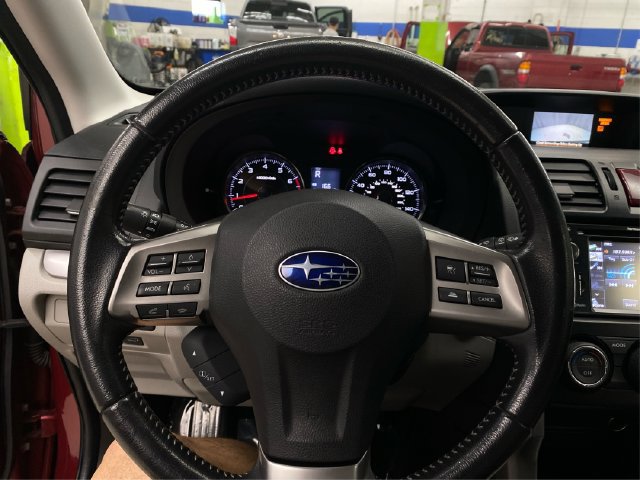Used 2014 Subaru Forester 2.5i Touring AWD/4WD image 23