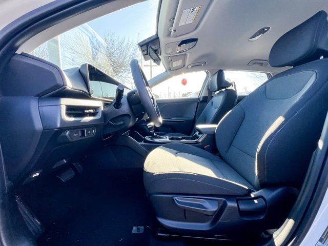 New 2025 Kia K4 LXS image 17