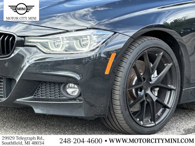 Used 2018 BMW 340i xDrive Sedan w/ Premium Package AWD/4WD image 10