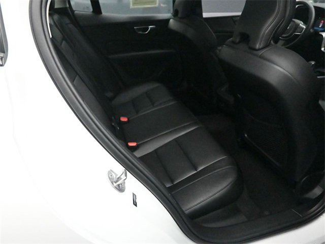 Used 2024 Volvo S60 B5 Core image 25