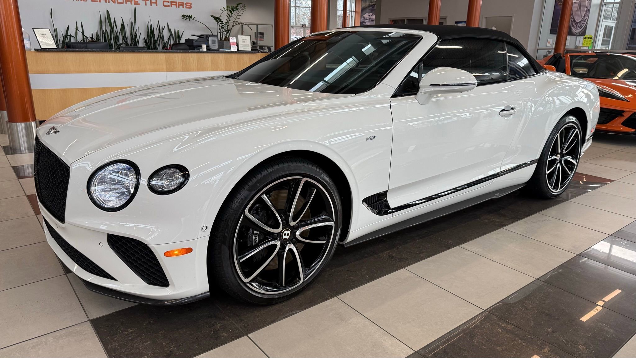 Used 2020 Bentley Continental GT image 19