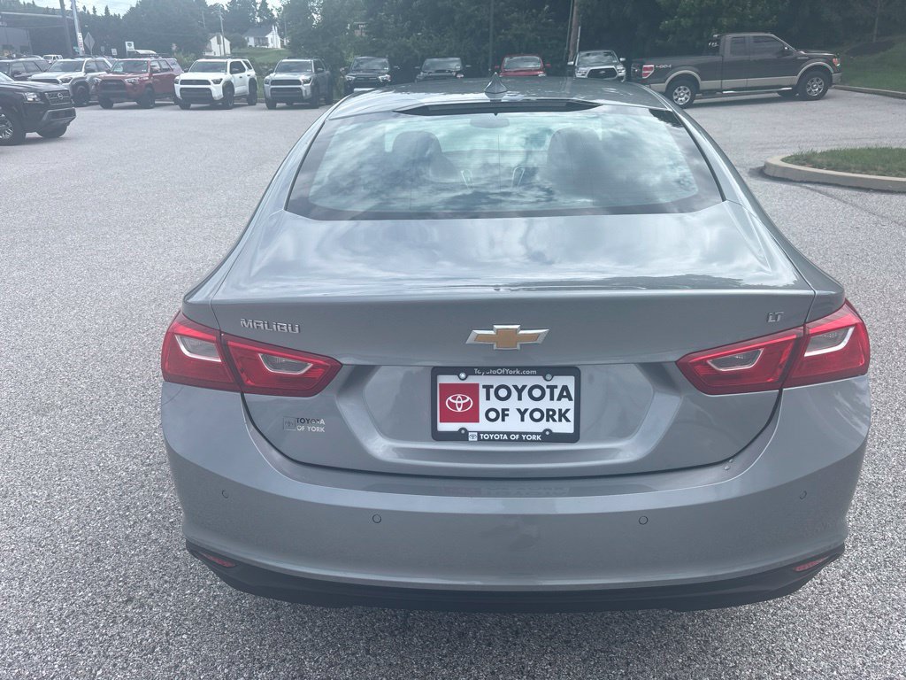 Used 2024 Chevrolet Malibu LT FWD image 4