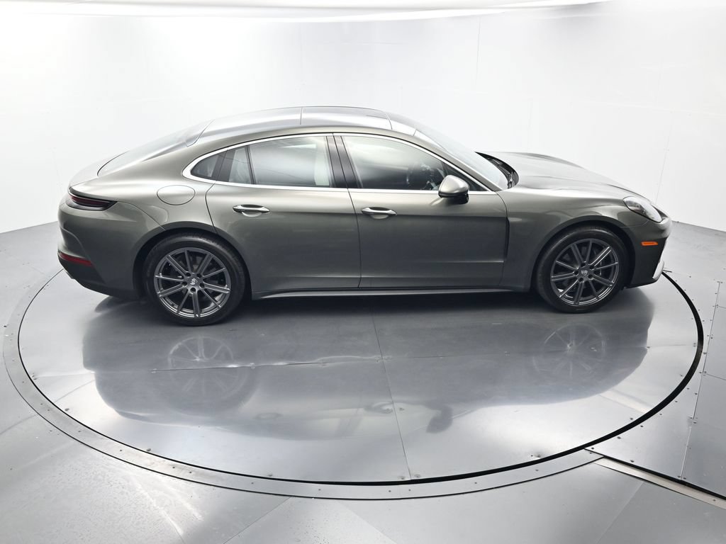 Certified 2026 Porsche Panamera 4 AWD/4WD image 42