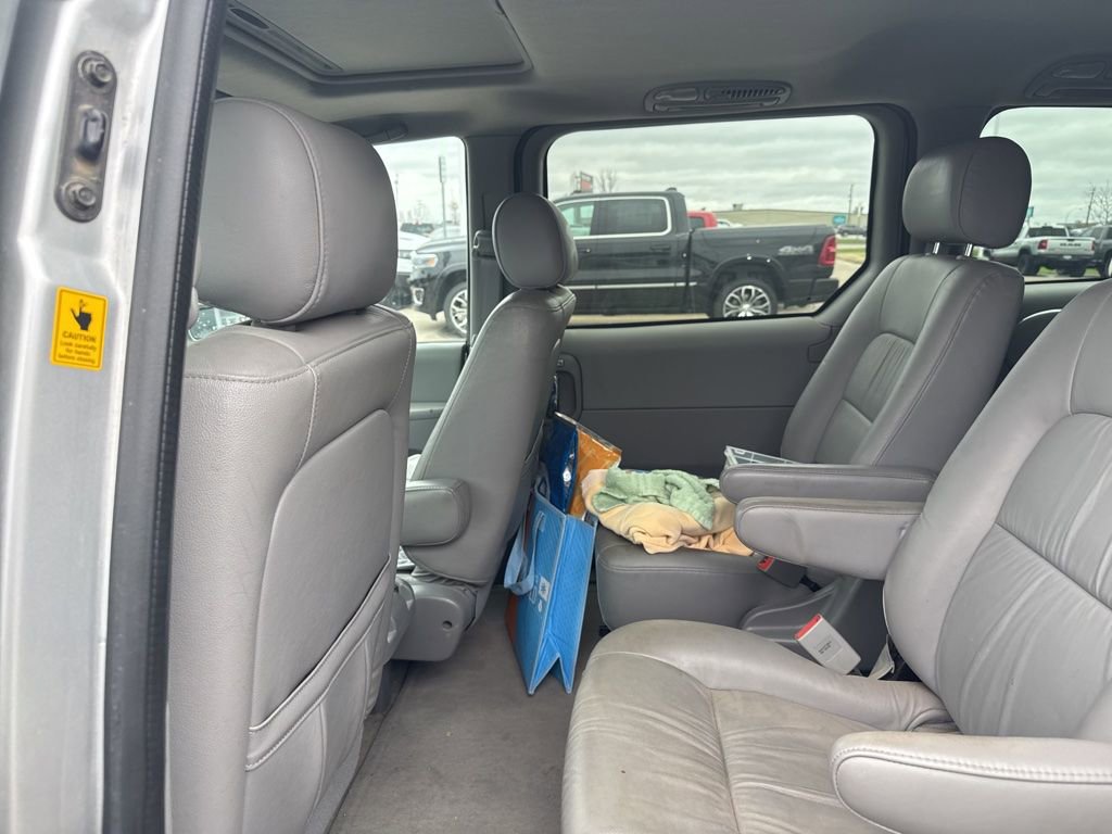 Used 2004 Kia Sedona LX FWD image 14