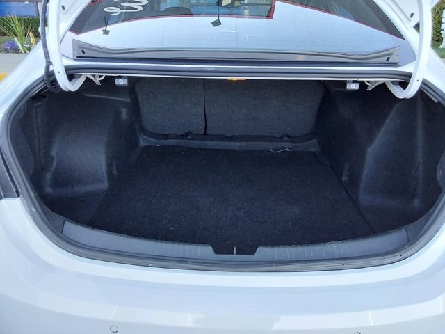 Used 2024 Chevrolet Malibu LT FWD image 8