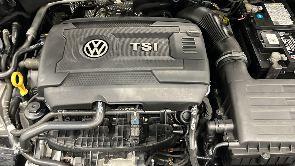 Used 2020 Volkswagen GTI S FWD image 26
