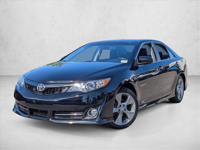 Used 2012 Toyota Camry SE image 1