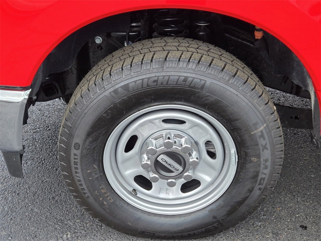 New 2025 Ford F250 XL image 8