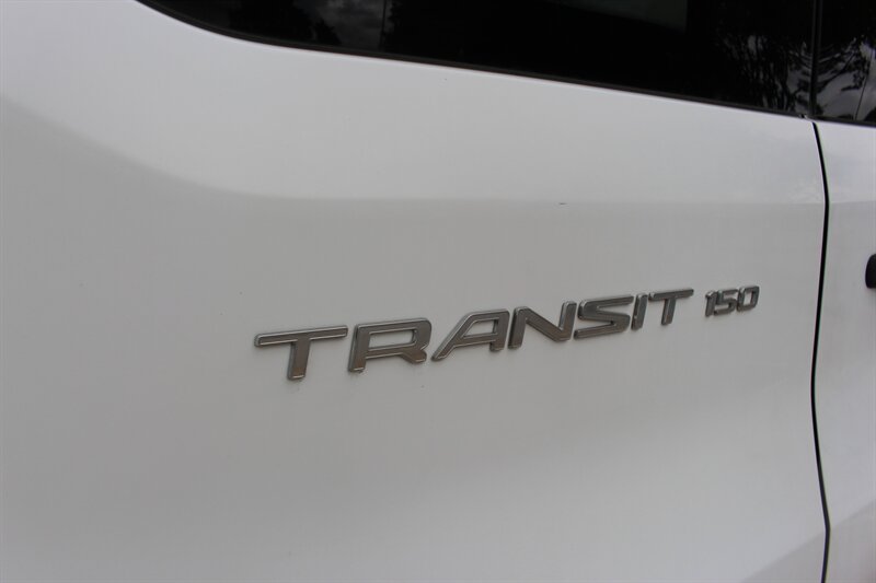 Used 2018 Ford Transit 150 XL RWD image 8