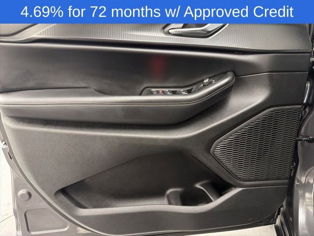 Used 2025 Jeep Grand Cherokee L Laredo image 23