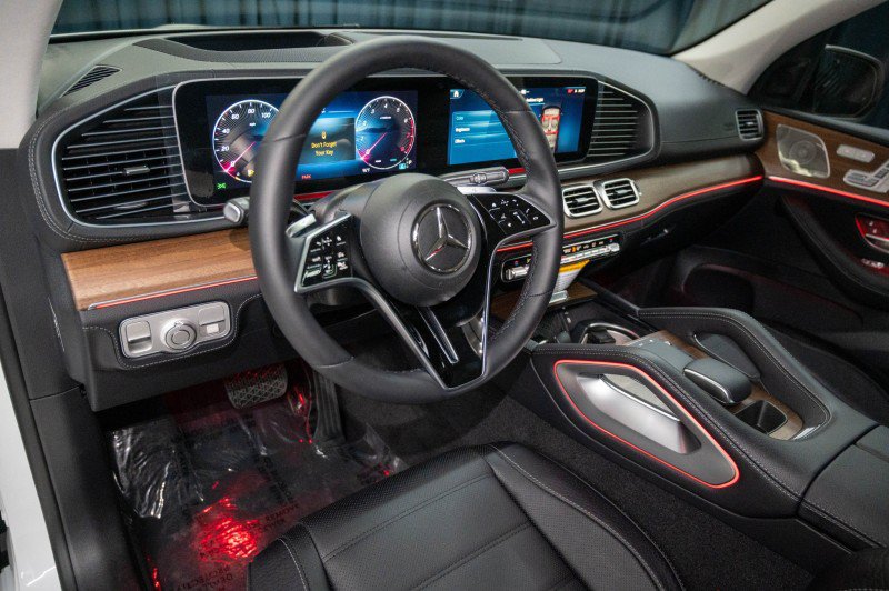 New 2026 Mercedes-Benz GLE 450 4MATIC image 16