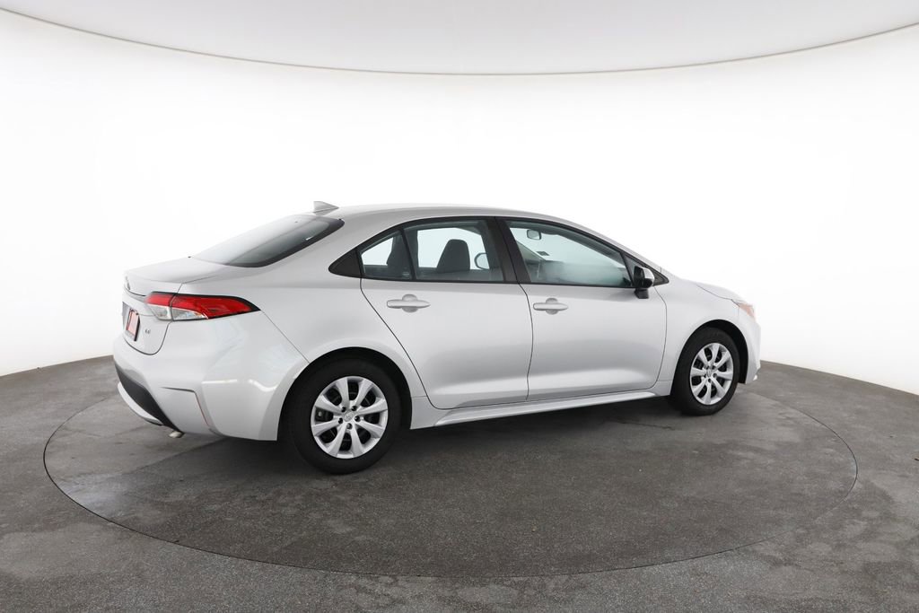 Used 2022 Toyota Corolla LE FWD image 13