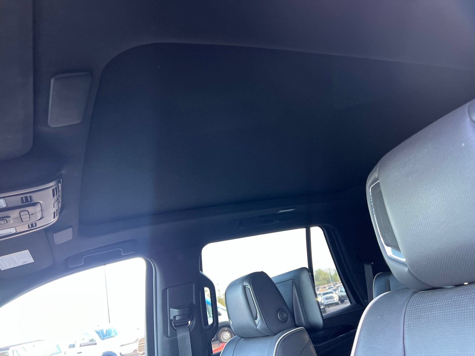 Used 2023 Cadillac Escalade Sport AWD/4WD image 32